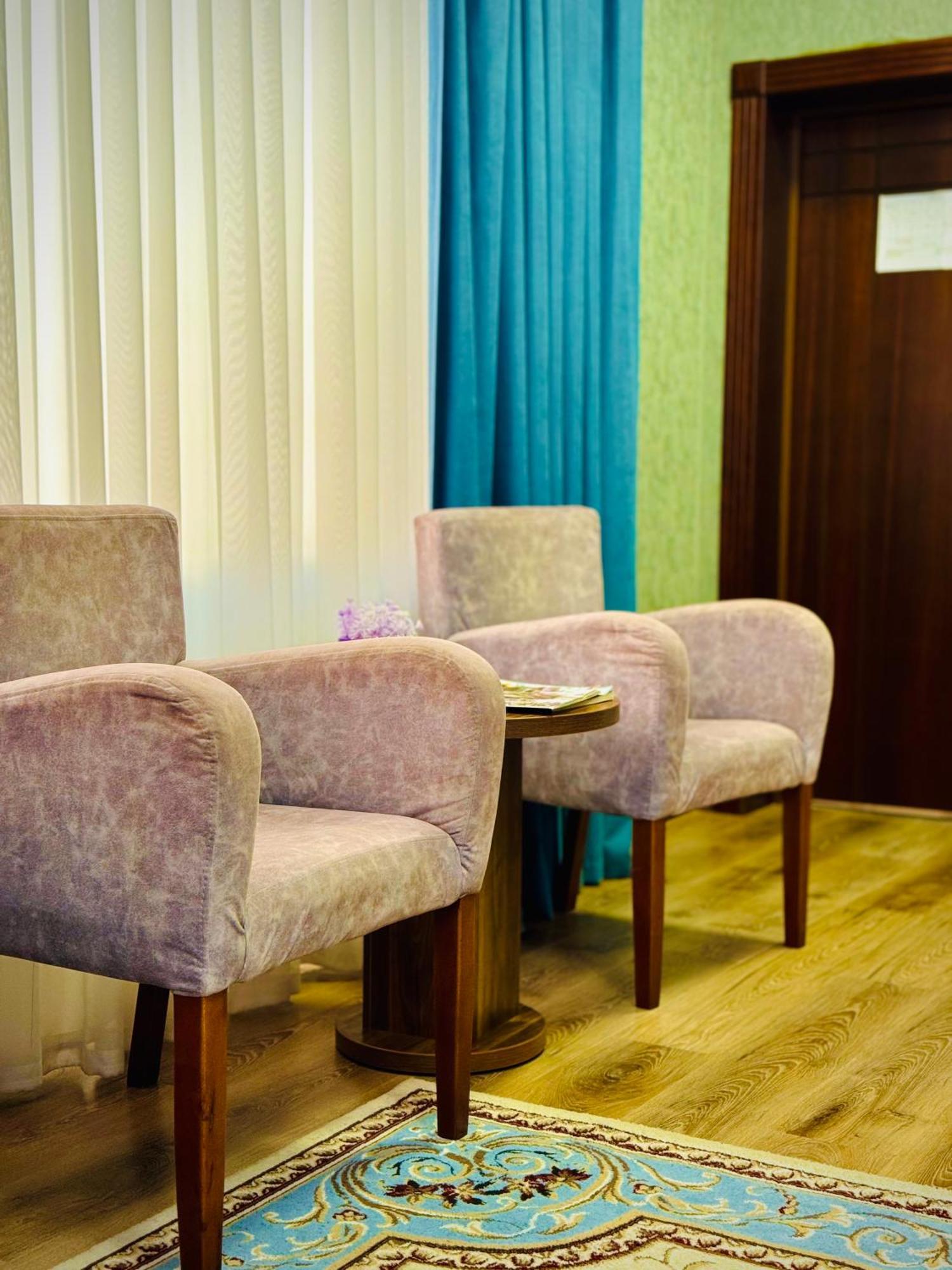 Ark Billur Halal Hotel タシュケント エクステリア 写真