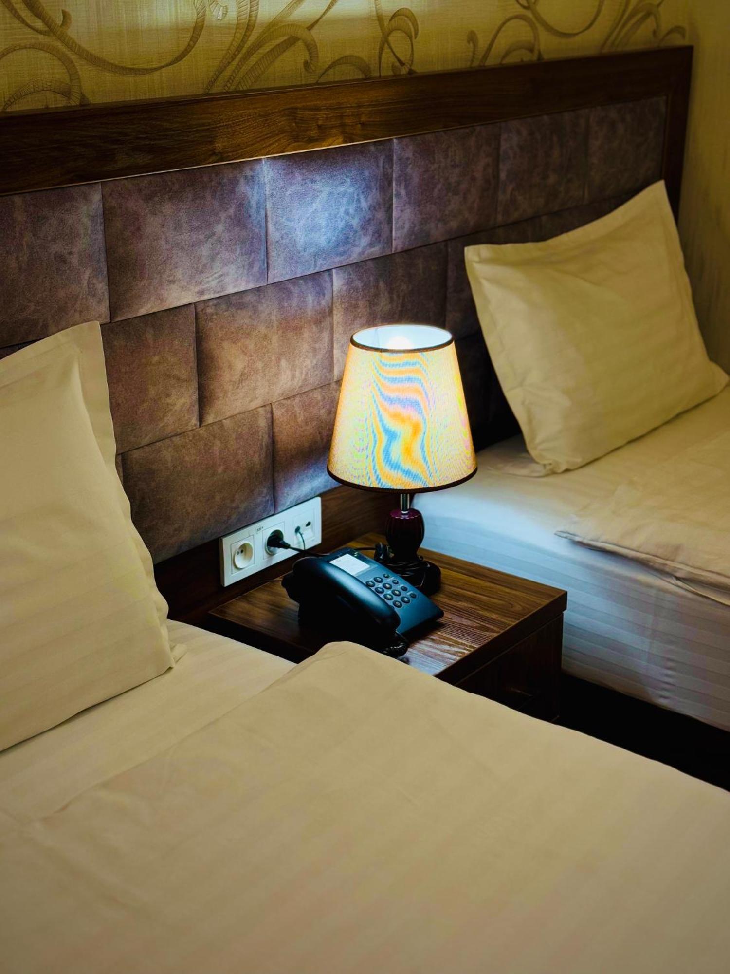 Ark Billur Halal Hotel タシュケント エクステリア 写真